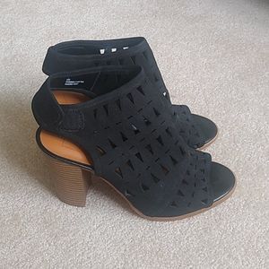 14th and Union shoes